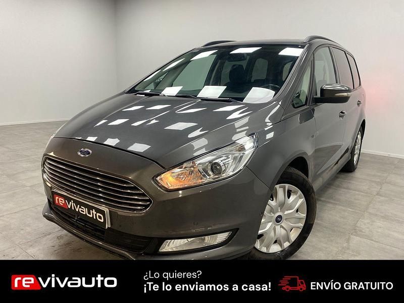 Gris Usado 2017 Ford Galaxy Trend Monovolumen | 17.490 € - Imagen 1/4