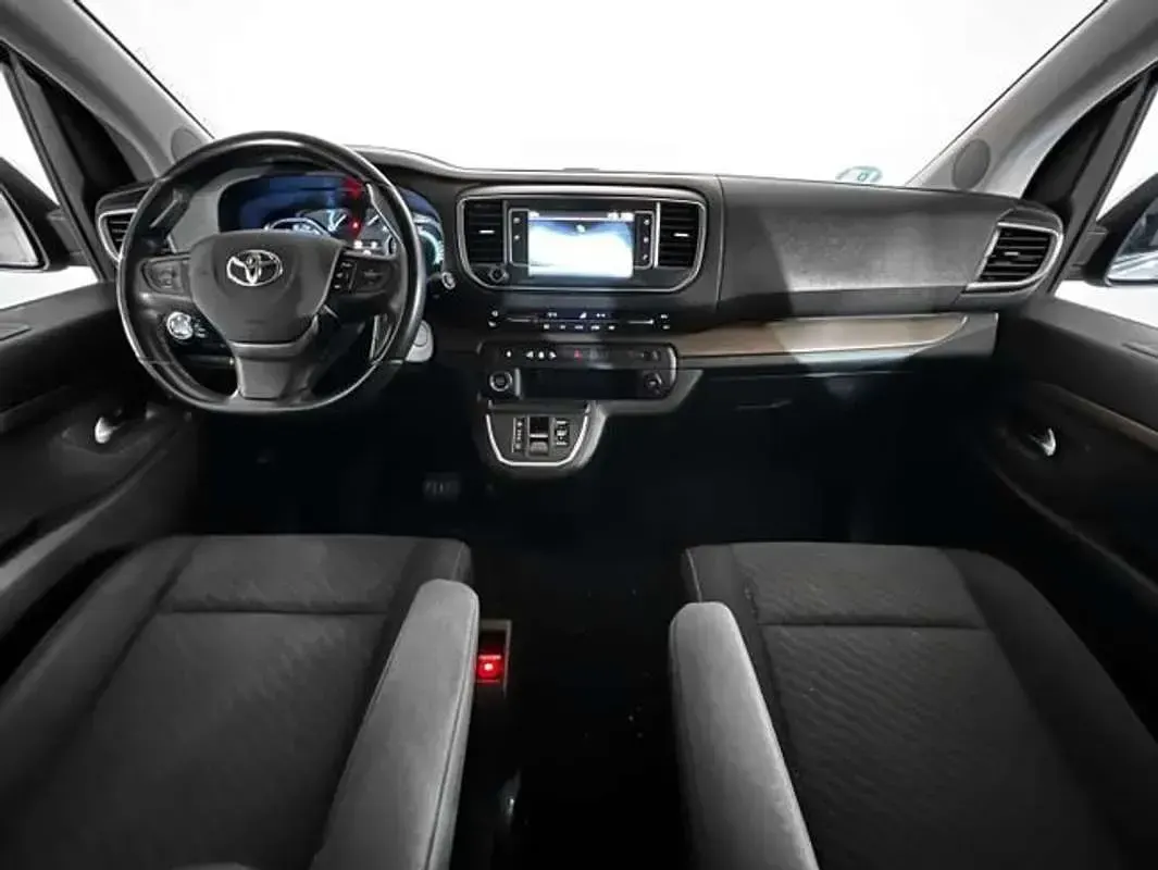 Occasion Toyota Proace 100 kW (136 PK) 2021 Wit MPV