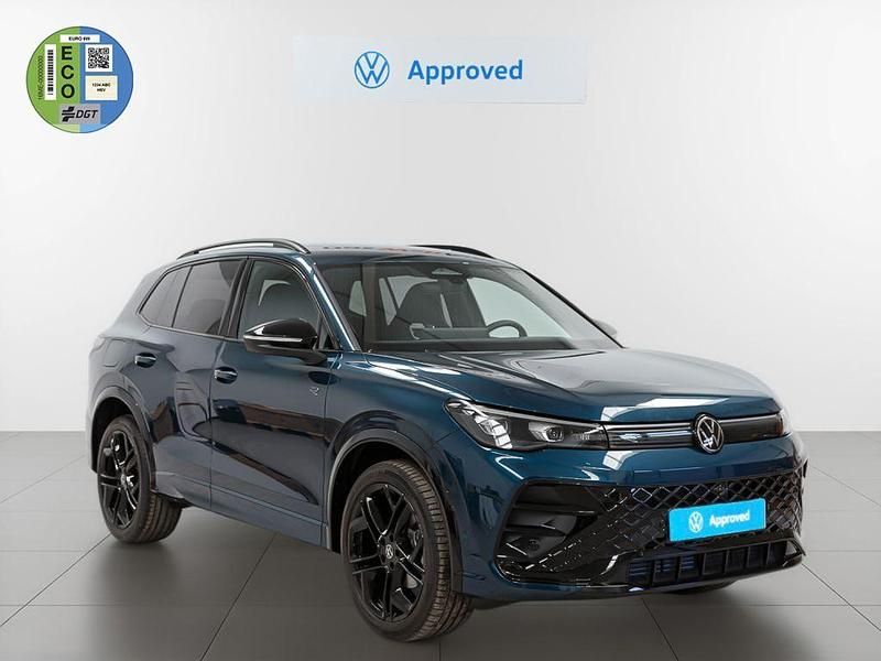 Usado VW Tiguan R-line 150 CV (110 kW) 2024 Azul SUV
