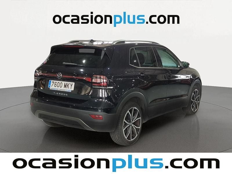 Usado VW T-Cross Sportline 110 CV (80 kW) 2023 Negro SUV