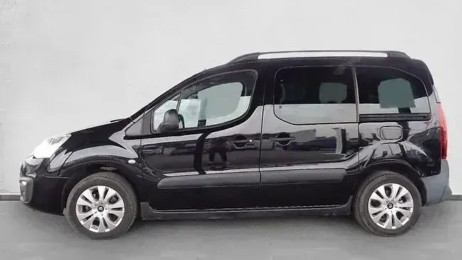 Usado Citroën Berlingo PureTech 110 CV (80 kW) 2018 Negro Monovolumen