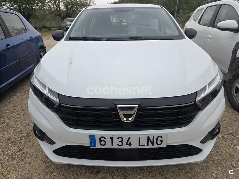 Usado Dacia Sandero Essentiel 91 CV (66 kW) 2021 Blanco Berlina