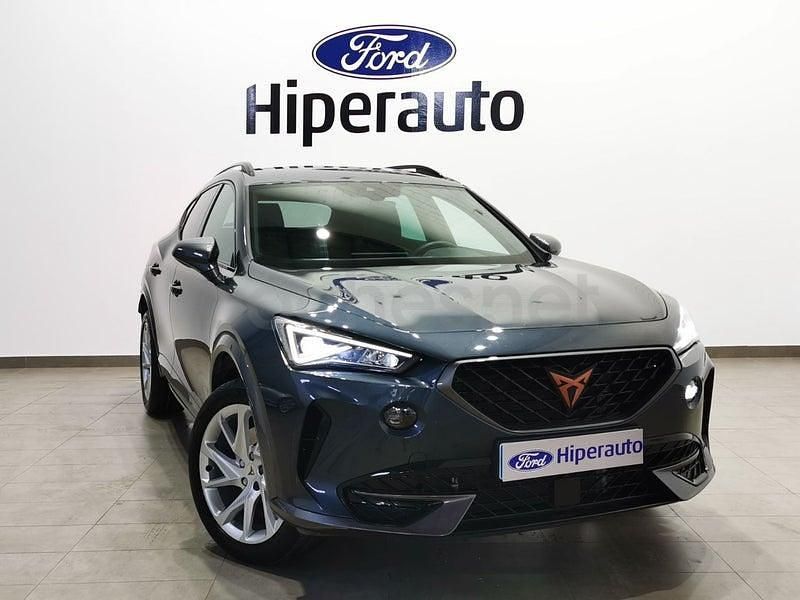 Usado Cupra Formentor 150 CV (110 kW) 2022 Gris / plata SUV