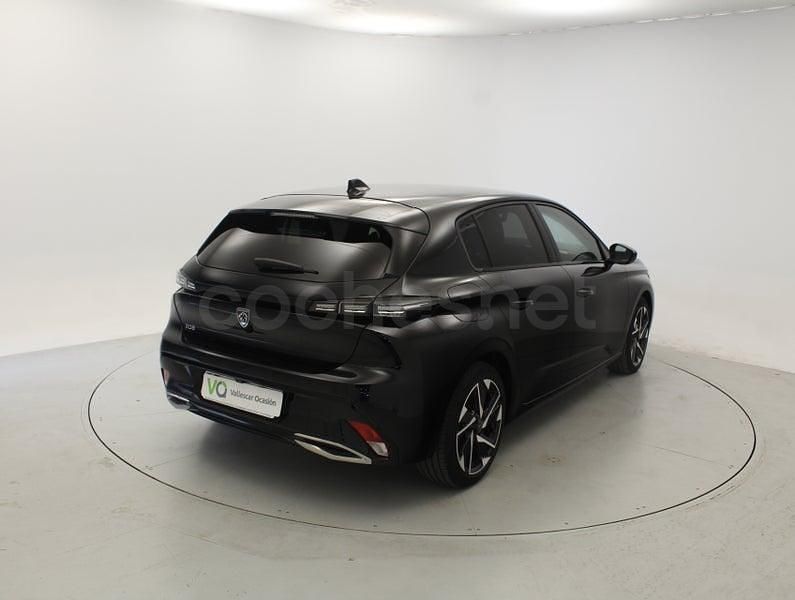 Usado Peugeot 308 Allure 131 CV (96 kW) 2023 Blanco Berlina