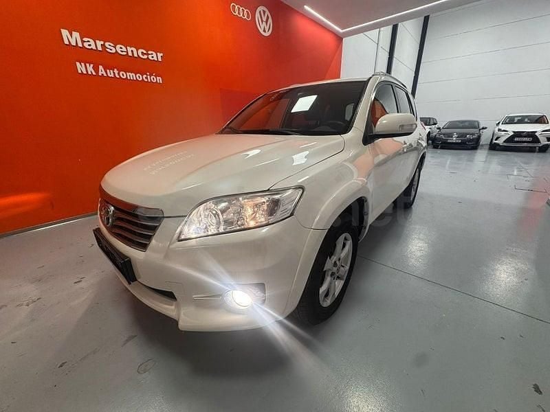Usado Toyota RAV4 Executive 150 CV (110 kW) 2012 Blanco SUV