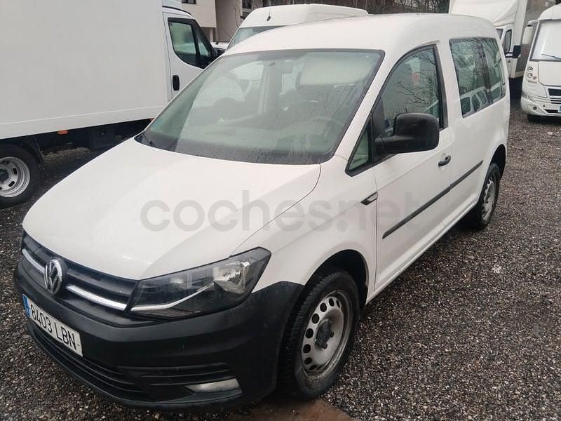 Usado VW Caddy 122 CV (89 kW) 2019 Blanco Monovolumen