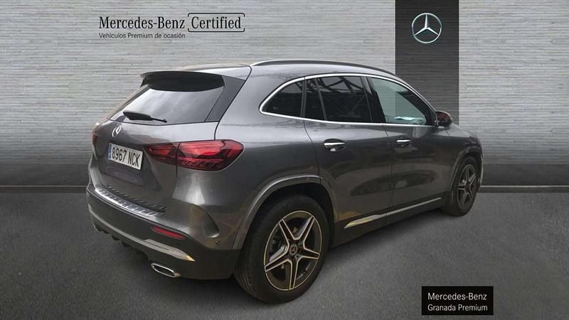 Usado Mercedes GLA200 163 CV (119 kW) 2025 Gris SUV