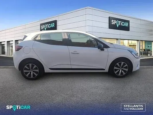 Usado Renault Clio Equilibre 90 CV (66 kW) 2023 Utilitario