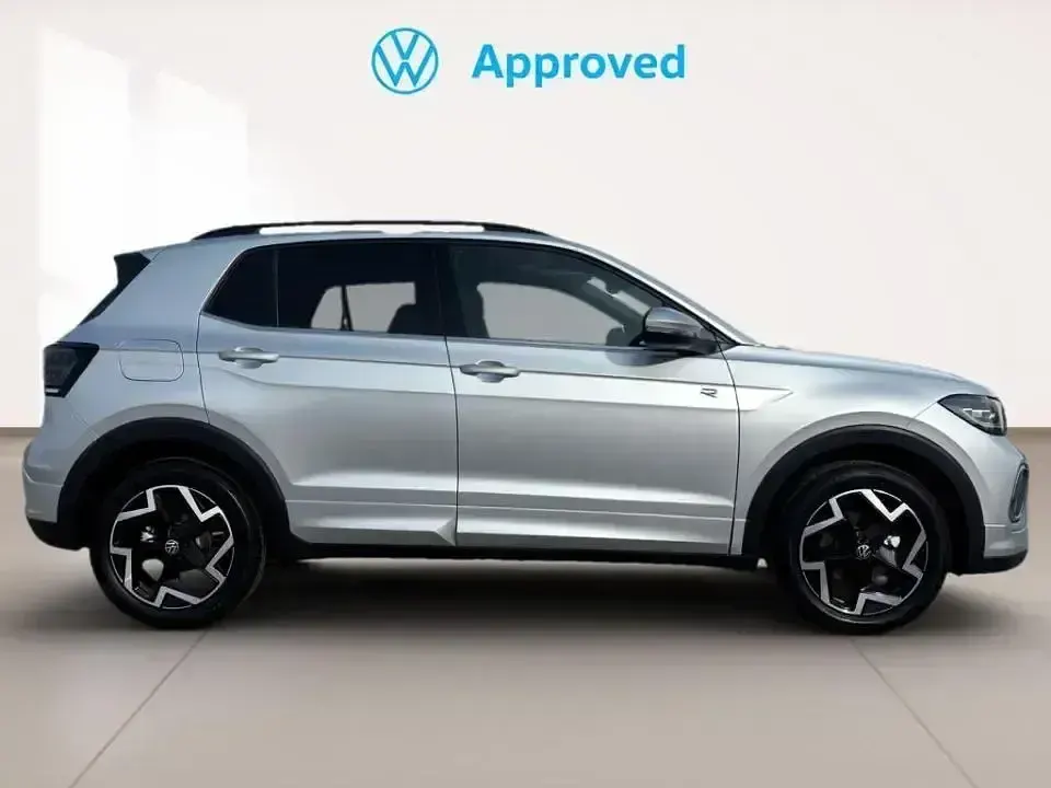Usado VW T-Cross R-line 116 CV (85 kW) 2025 Gris SUV