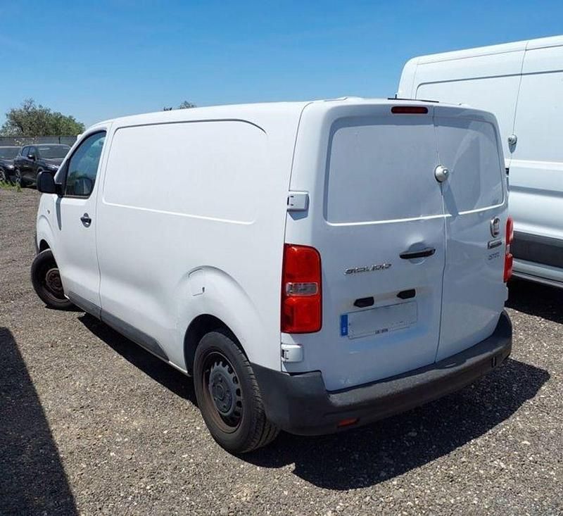 Usado Fiat Scudo Business 100 CV (73 kW) 2022 Blanco Van