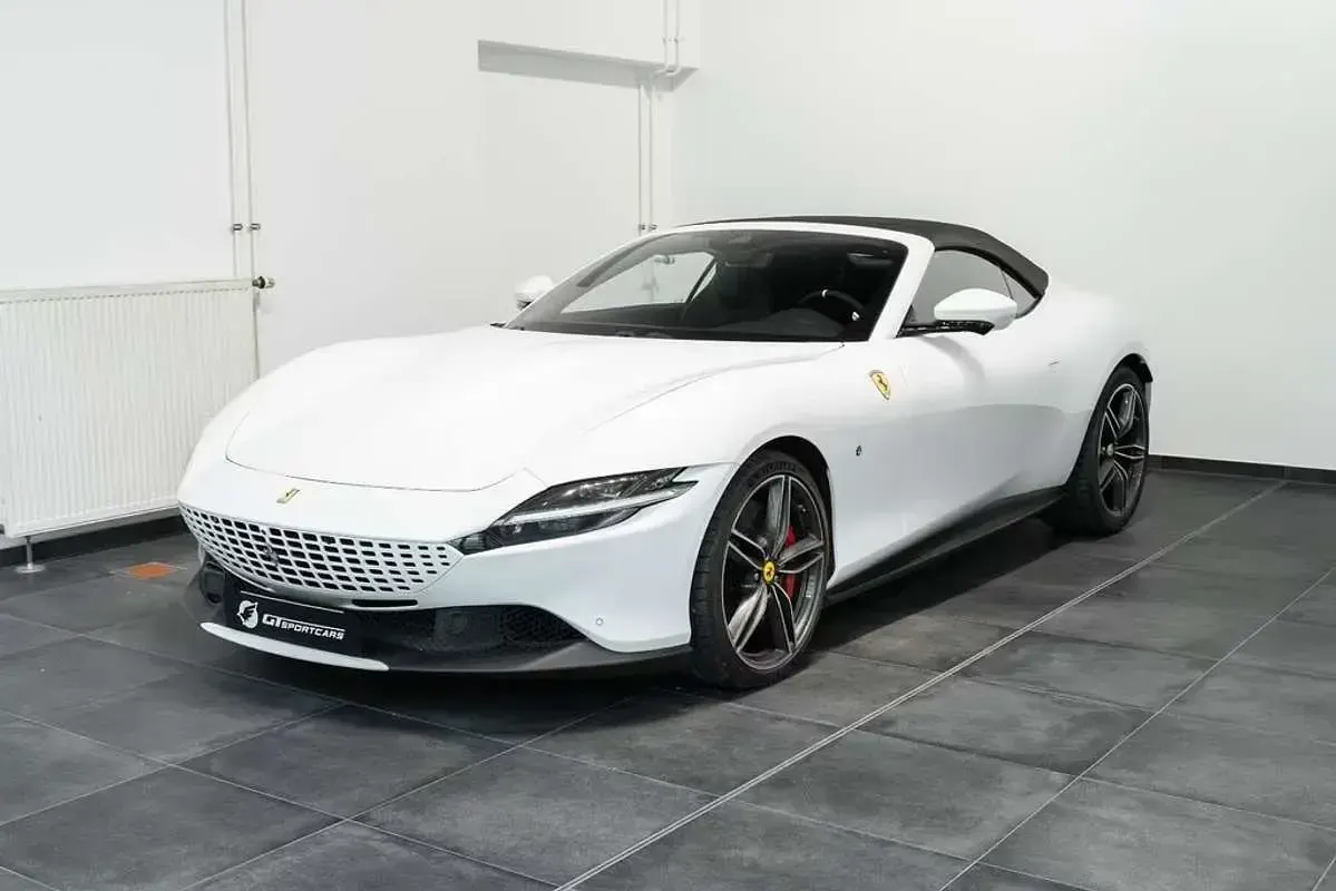 Usado Ferrari Roma 620 CV (456 kW) 2025 Blanco Descapotable