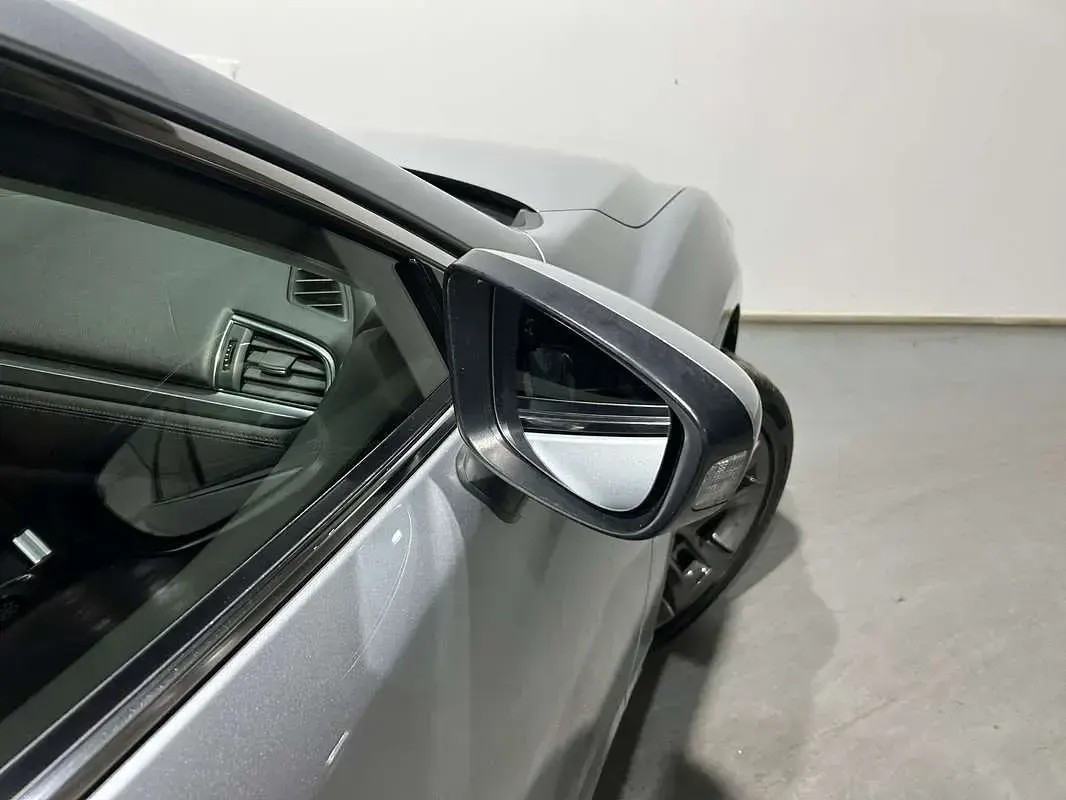 Usado Mazda 6 175 CV (128 kW) 2016 Gris Familiar