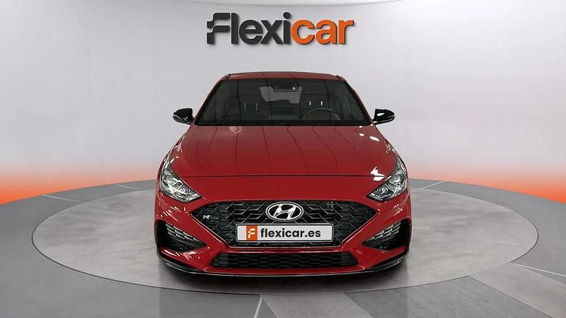 Käytetty Hyundai i30 N Line 120 HP (88 kW) 2023 Punainen Sedan