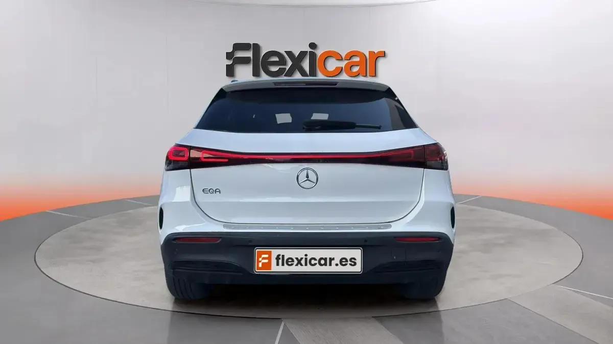 Usado Mercedes EQA250 139 kW (190 CV) 2021 Blanco SUV