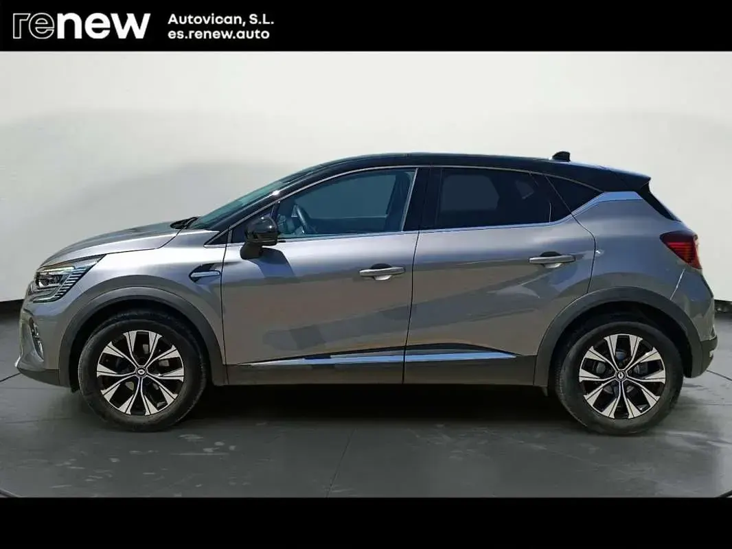 Usado Renault Captur Techno 140 CV (102 kW) 2023 Gris SUV