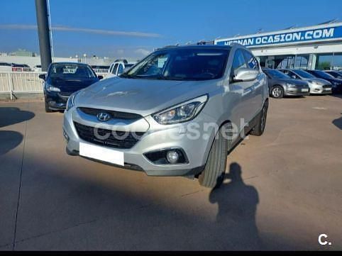 Gris / plata Usado 2013 Hyundai ix35 SUV | 8850 € (Precio justo) - Imagen 1/4
