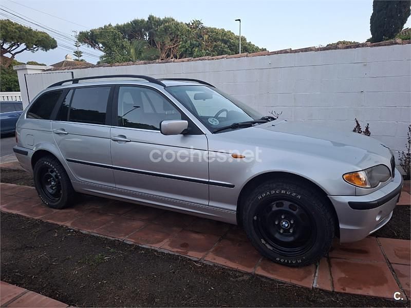Begagnad BMW 330 231 HK (169 kW) 2002 Grå Kombi