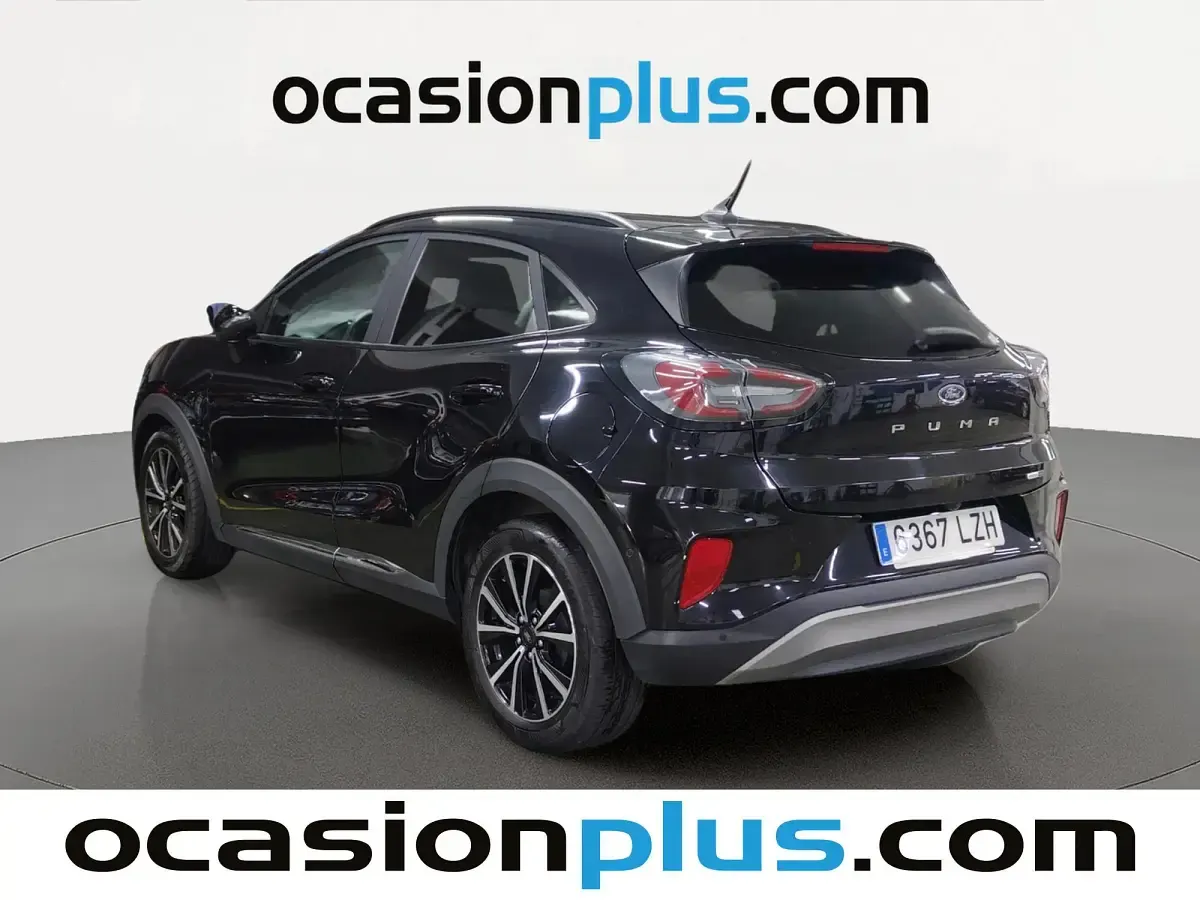 Usado Ford Puma Titanium 125 CV (91 kW) 2022 Negro SUV