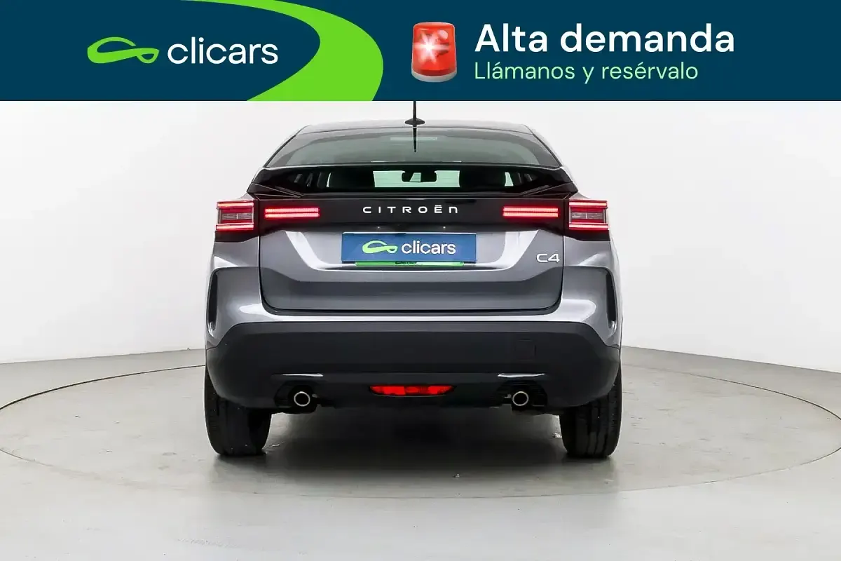 Usado Citroën C4 136 CV (100 kW) 2025 Gris SUV