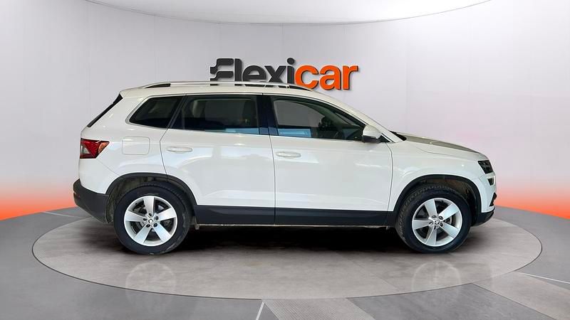 Usado Skoda Karoq Ambition 150 HP (110 kW) 2021 Branco SUV