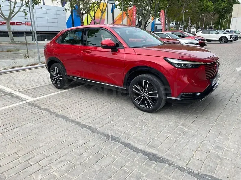 Usado Honda HR-V Advance 131 CV (96 kW) 2022 Granate SUV