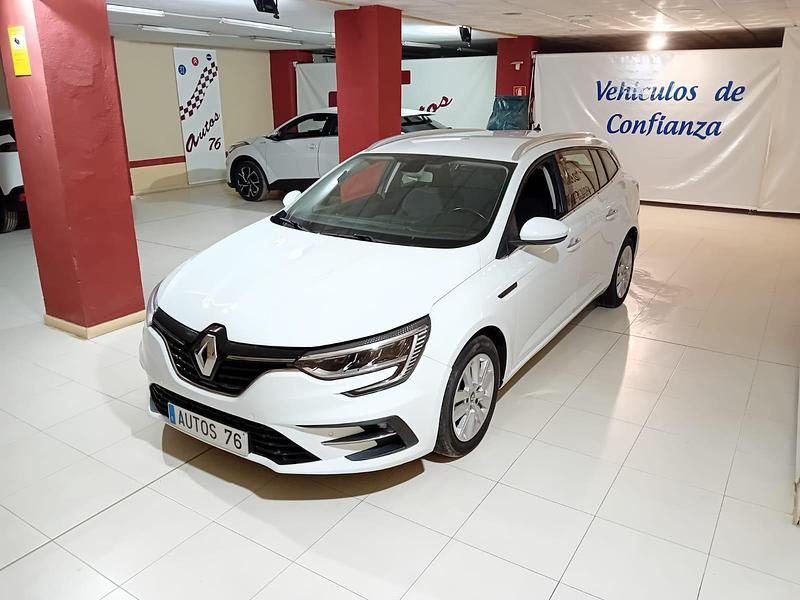 Blanco Usado 2021 Renault Mégane GrandTour Intens Familiar | 13.900 € (Un poco caro) - Imagen 1/4
