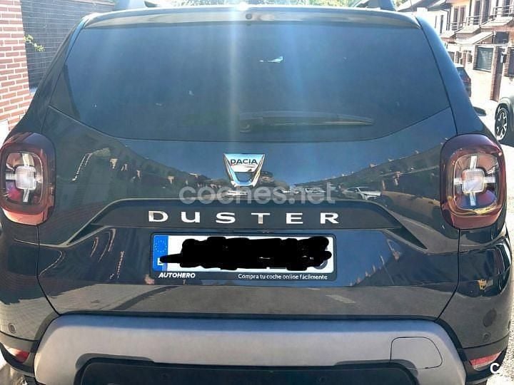 Usado Dacia Duster Prestige 100 CV (73 kW) 2020 Verde SUV
