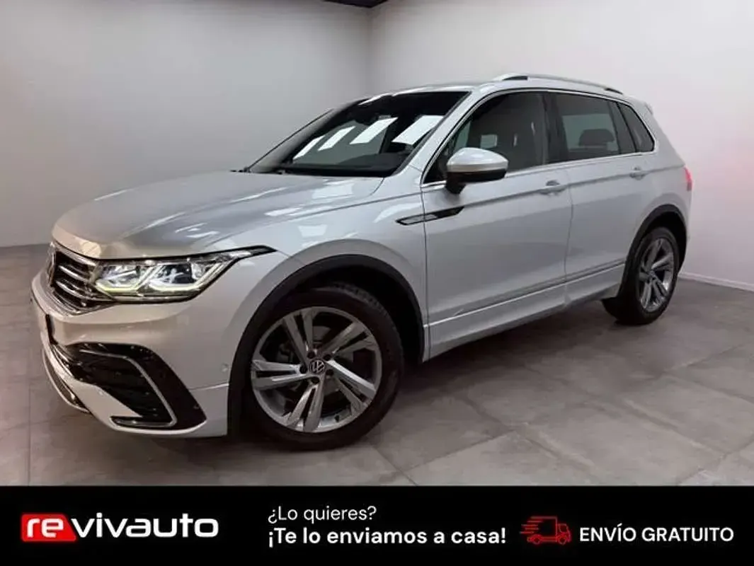 Usado VW Tiguan R-line 150 CV (110 kW) 2021 Gris SUV