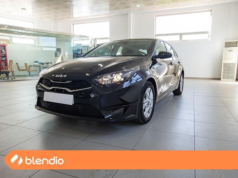 Negro Usado 2022 Kia Ceed Utilitario | 21.500 € (Caro) - Imagen 1/4