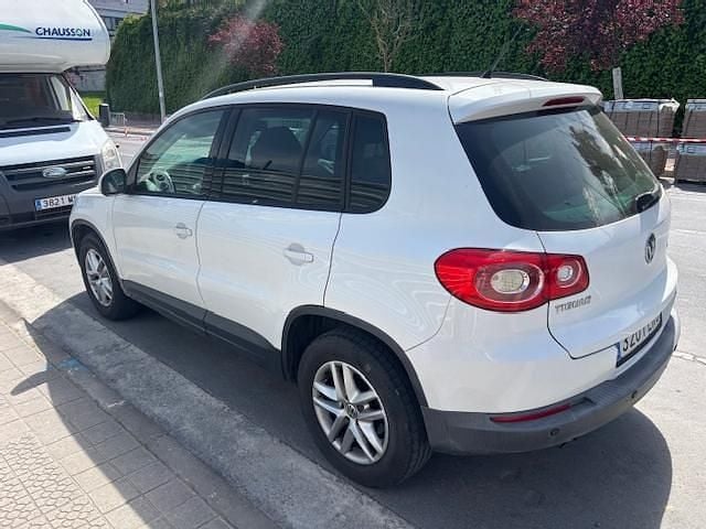 Usado VW Tiguan Sport 170 CV (125 kW) 2010 Blanco SUV
