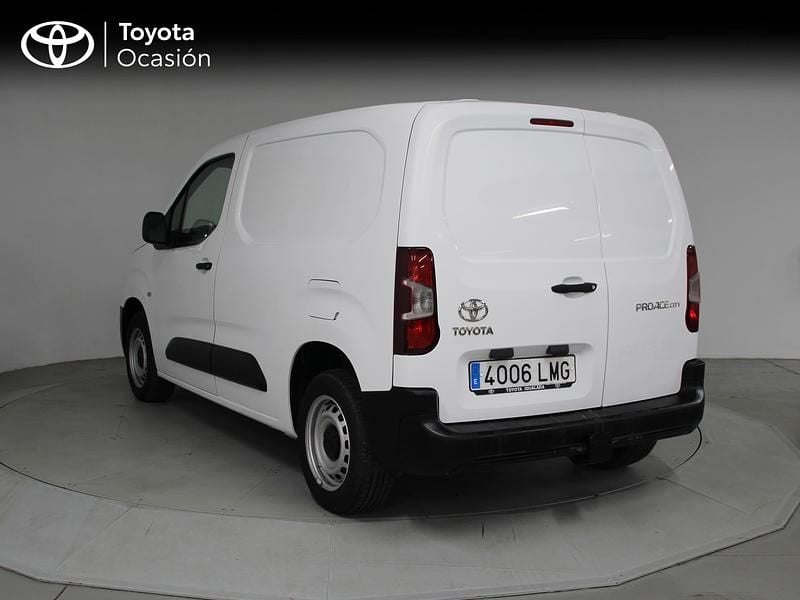 Usado Toyota Proace City City 75 CV (55 kW) 2021 Blanco Monovolumen