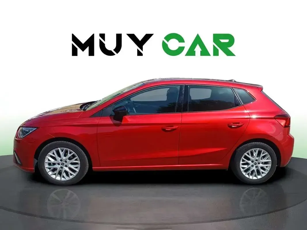 Usado Seat Ibiza FR 110 CV (80 kW) 2022 Rojo Utilitario