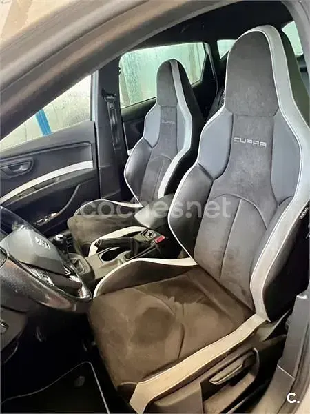 Usado Seat Leon CUPRA 280 CV (205 kW) 2015 Blanco Berlina