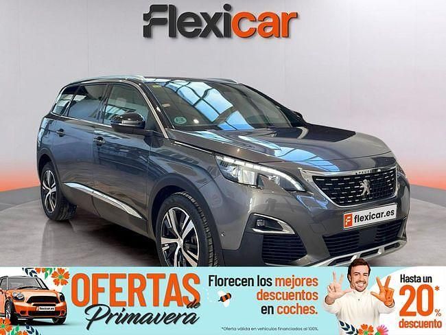 Usado Peugeot 5008 GT-line 130 CV (95 kW) 2018 Gris / plata Monovolumen