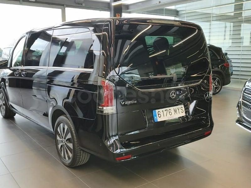 Usado Mercedes V220 Avantgarde 163 CV (119 kW) 2025 Negro Monovolumen