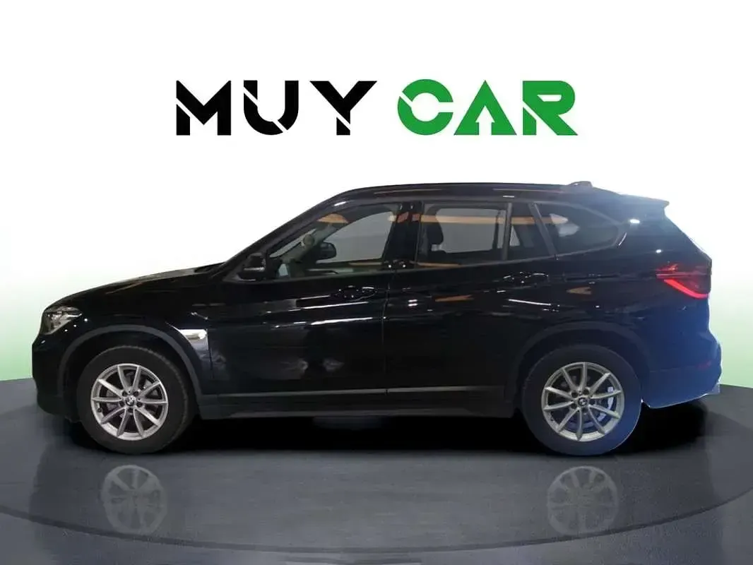 Usado BMW X1 116 CV (85 kW) 2021 Negro SUV