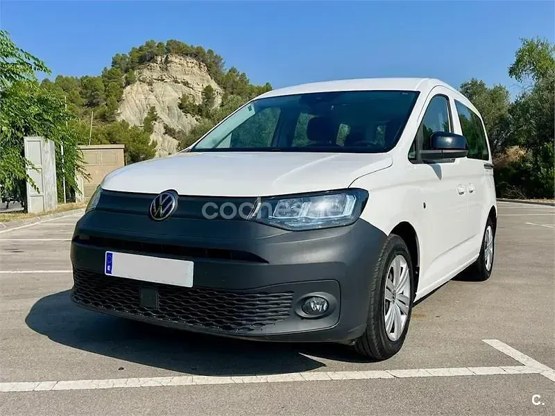 Usado VW Caddy 122 CV (89 kW) 2021 Blanco Monovolumen