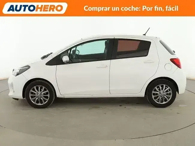 Käytetty Toyota Yaris Active 100 HP (73 kW) 2016 Valkoinen Sedan