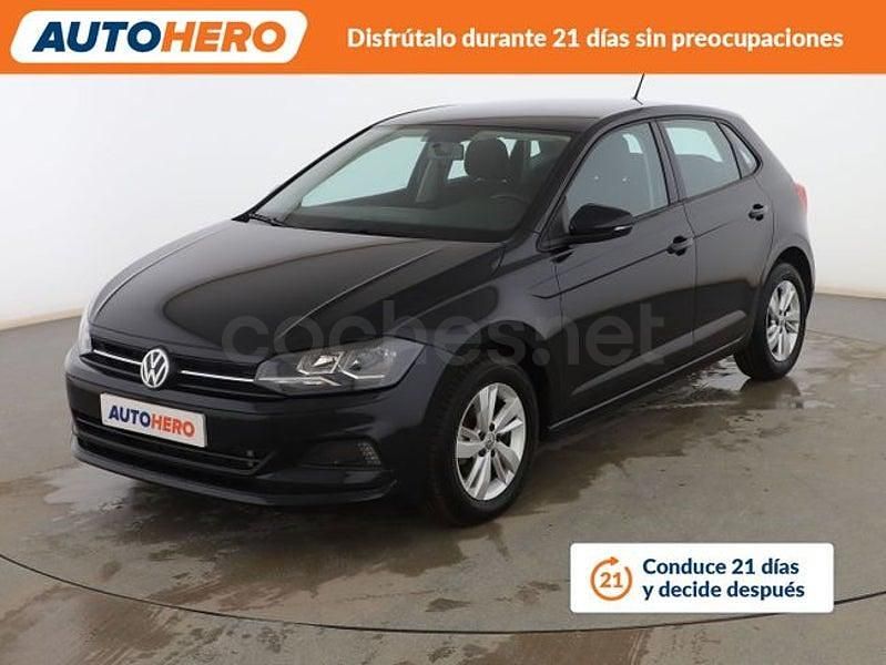 Usado VW Polo Advance 95 CV (69 kW) 2020 Negro Berlina