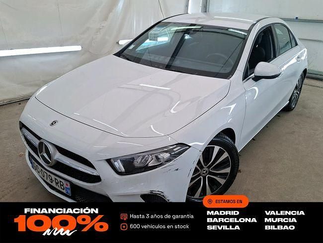 Usado Mercedes A180 Style 109 CV (80 kW) 2022 Blanco Berlina