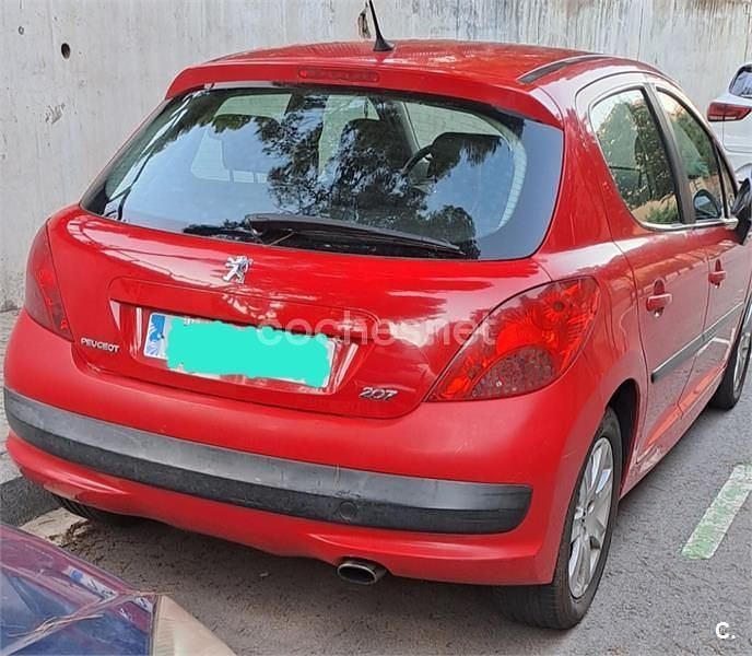 Rojo Usado 2007 Peugeot 207 Sport Berlina | 4700 € (Un poco caro) - Imagen 1/4