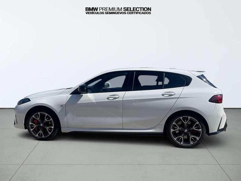 Usado BMW M135 Shadowline 300 CV (220 kW) 2025 Utilitario