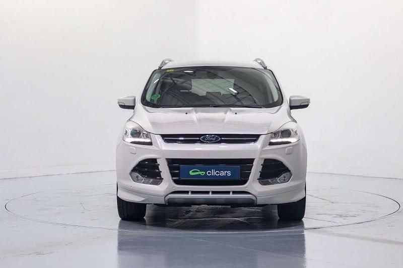 Usado Ford Kuga Titanium S 179 HP (131 kW) 2015 Branco SUV