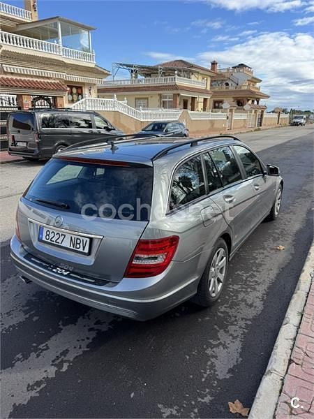 Usado Mercedes C220 Elegance 170 CV (125 kW) 2012 Gris / plata Familiar