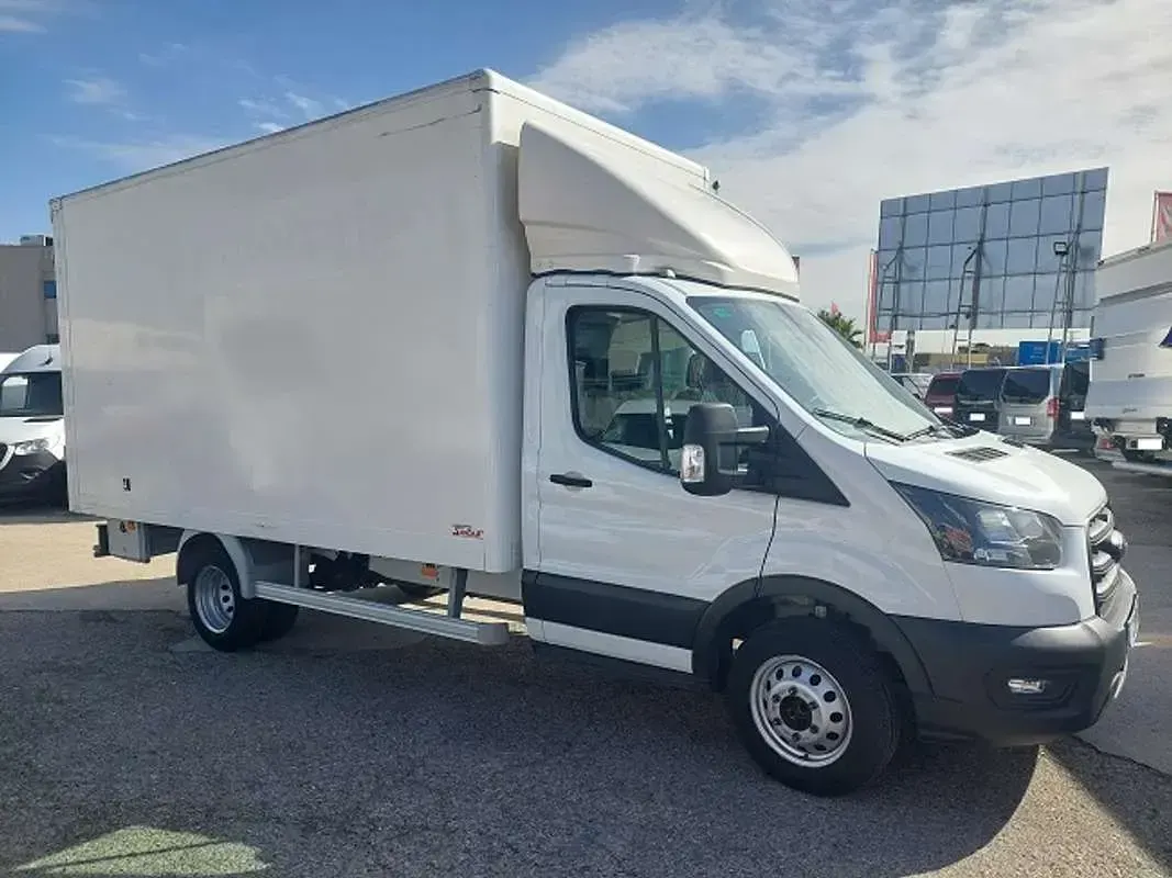 Usado Ford Transit Trend 165 CV (121 kW) 2024 Blanco Van