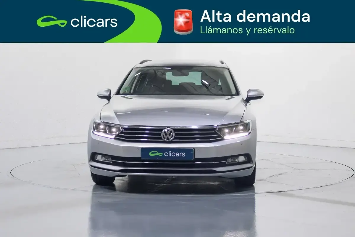 Usado VW Passat Advance 150 CV (110 kW) 2019 Gris Familiar