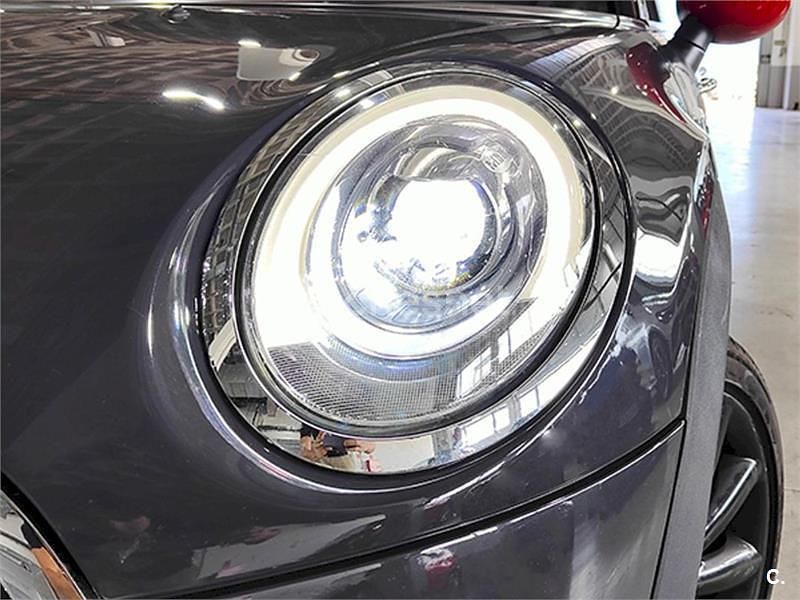 Usado Mini Cooper SD 170 CV (125 kW) 2018 Gris / plata Utilitario