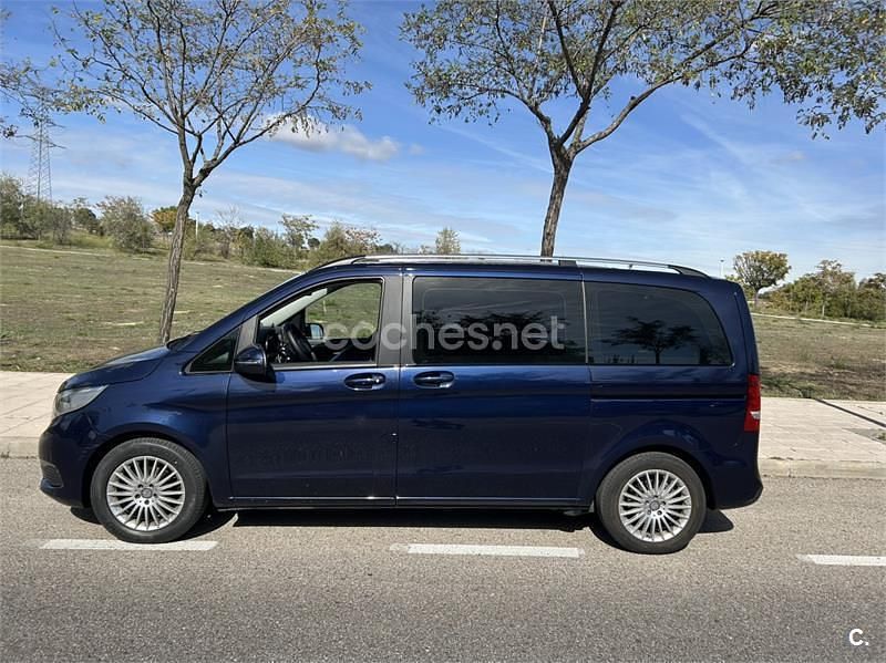 Usado Mercedes V220 Avantgarde 163 CV (119 kW) 2016 Azul Monovolumen