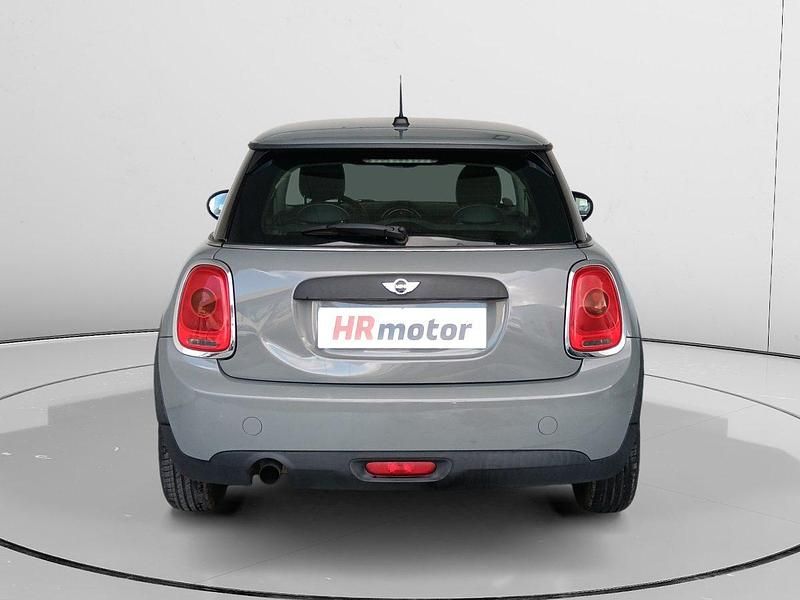 Usado Mini ONE 103 CV (75 kW) 2015 Negro Utilitario