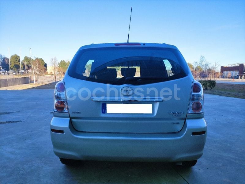 Usado Toyota Corolla Verso Sport 177 CV (130 kW) 2009 Gris / plata Monovolumen